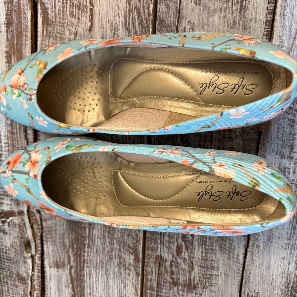 Soft Style Light Blue Floral Slip-On Ballet Flats - Picture 3 of 6